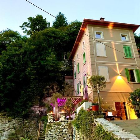La Casa Sulla Collina Del Castello Villa เบรโน ภายนอก รูปภาพ