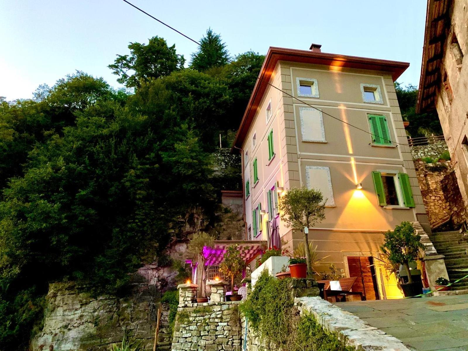 La Casa Sulla Collina Del Castello Villa เบรโน ภายนอก รูปภาพ